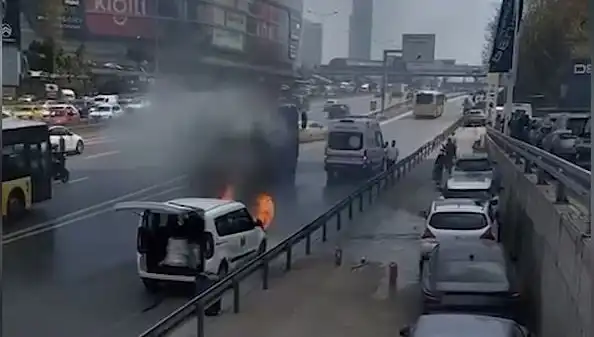 Yangınla Mücadelede Yeni Bir Dönem: TOMA ile Araç Yangınına Müdahale