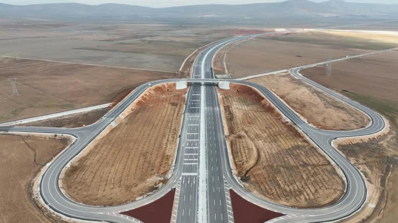 Konya Çevre Yolu'nun İkinci Kesimi Resmi Olarak Açıldı