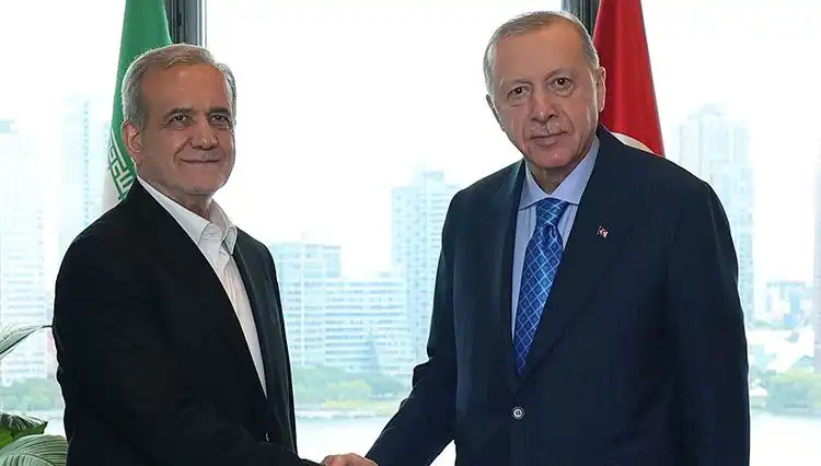 Cumhurbaşkanı Erdoğan, Barış Diplomasisi ile Uluslararası Krizlere Çözüm Arıyor