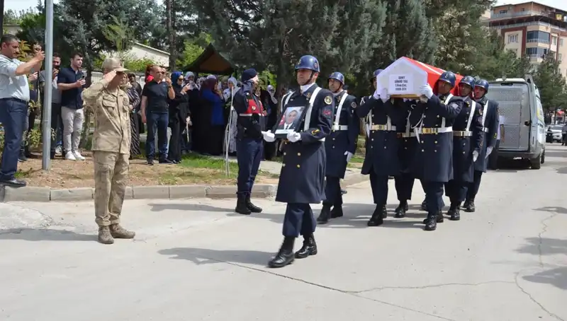 Şehit Gözyaşlarıyla Uğurlandı: Anma Töreninde Duygusal Anlar