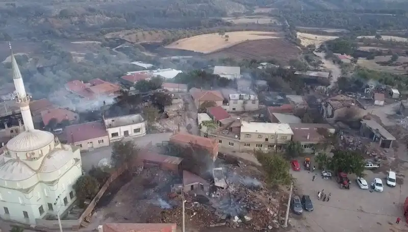 Çanakkale Orman Yangını: Havadan Çekimlerle Tahribat Gözler Önünde