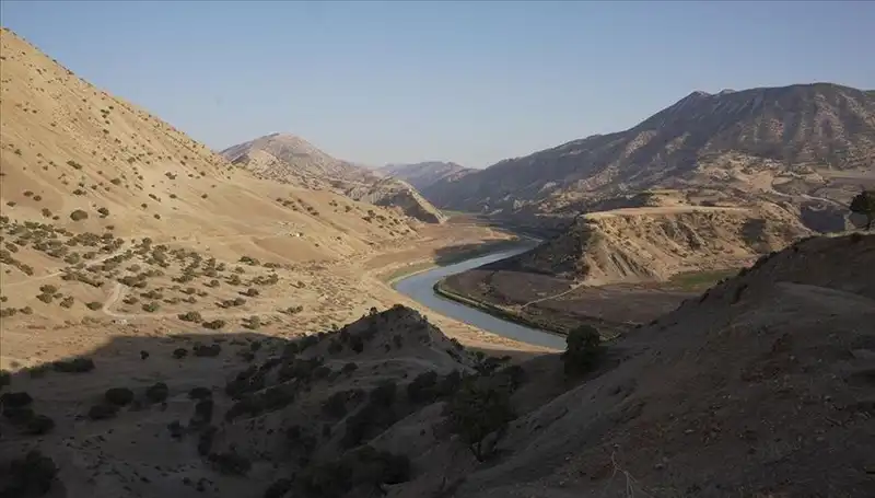 Tahran'da Su Krizi: Acil Önlemler ve Tüketim Azaltma Çağrısı