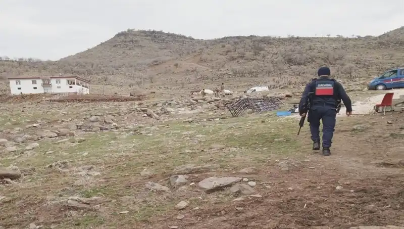 Husumetli Aileler Arasındaki Kavga Kanlı Bitti: 6 Kişi Tutuklandı