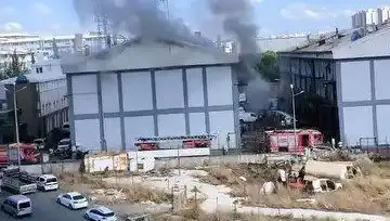Başakşehir Sanayi Sitesinde Korkutan Yangın: Olayın Ayrıntıları ve Son Durum