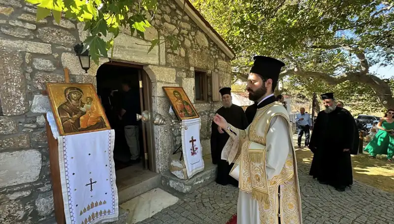 Bozcaada'da Geleneksel Aya Paraskevi Günü Ayini Merakla İzlendi