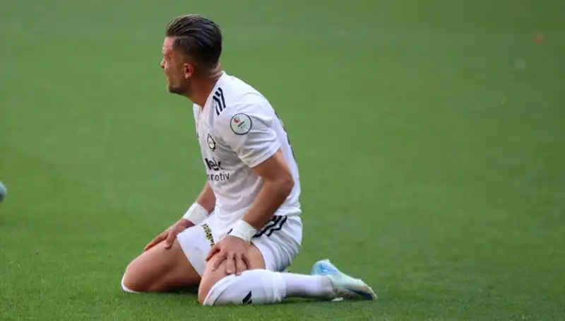 Futbol Kulüpleri Küme Düştü, Şimdi de Puan Silme Cezası Üzerine!