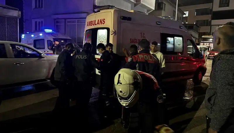 Damat Kayınvalidesini Bıçaklayarak Kaçtı: Aile İçindeki Gerginlik Nereye Gidiyor?
