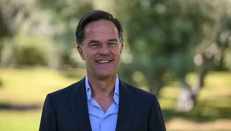 Rutte'den Eurofighter Açıklaması: Müttefiklere Kısıtlama Yapmamalarını Tavsiye Ediyor
