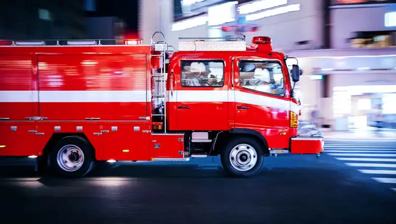 Tokyo'da Korkutan Bina Yangını: Yaralılar ve Soru İşaretleri