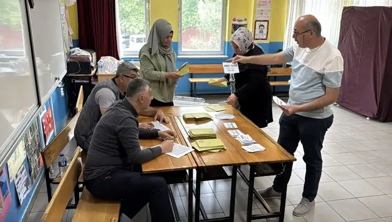 405 Mahalle ve Köyde Muhtarlık Seçimi Heyecanı: Yeni İsimler Belirlendi