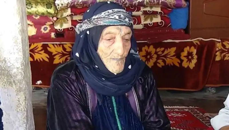 Türkiye'nin En Yaşlı Kadını 131 Yaşında Hayatını Kaybetti: Tarih Yazdı