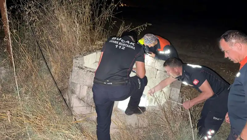 Burdur'da Cesur İtfaiyeciler, Kuyuya Düşen Kediye Umut Oldu