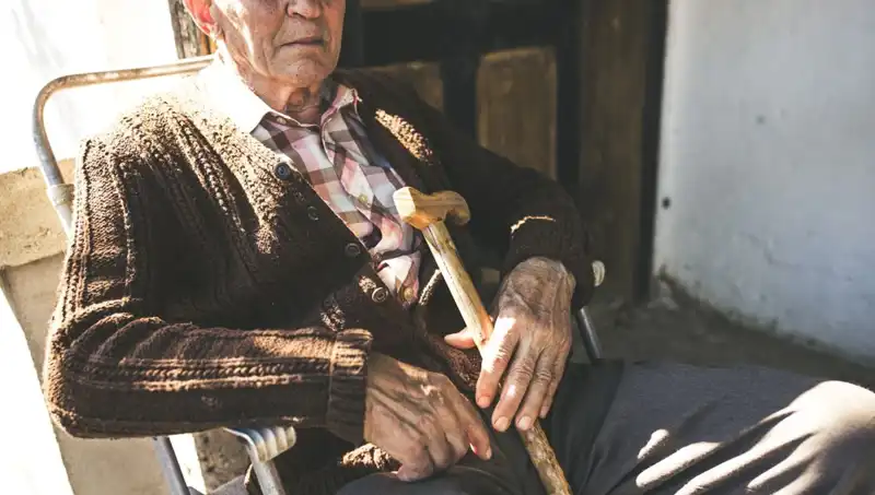100 Yaşındaki 16 Kişi Depresyonla Savaşırken Yalnızlık Tehlikesi Artıyor