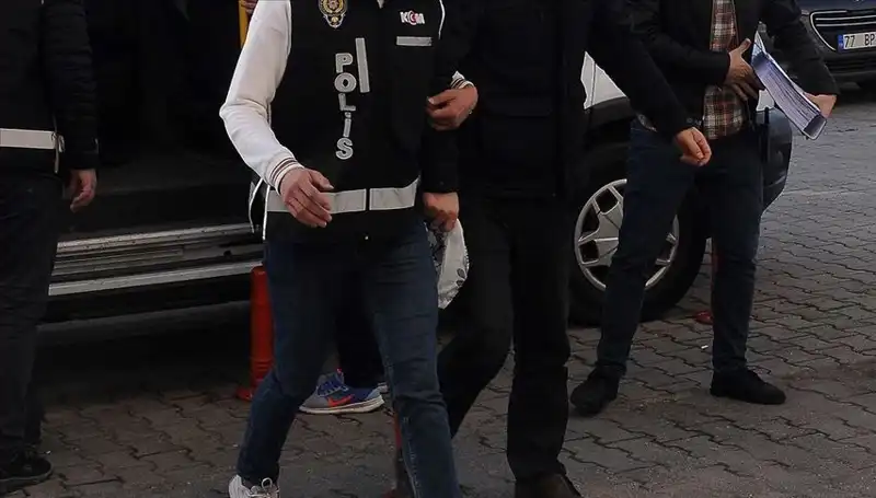 Samsun'da Uyuşturucu Operasyonu: İki Zanlı Suçüstü Yakalandı!