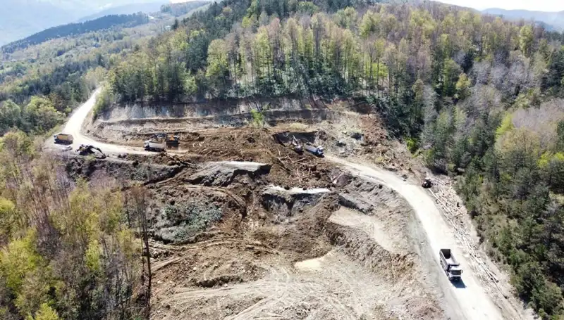 Kastamonu-Çatalzeytin Yolu Heyelan Nedeniyle Kapanma Tehlikesiyle Karşı Karşıya