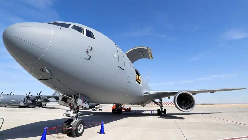 İsrail, İran'a Karşı Askeri Gücünü Yeni KC-46 Uçakları ile Gösteriyor