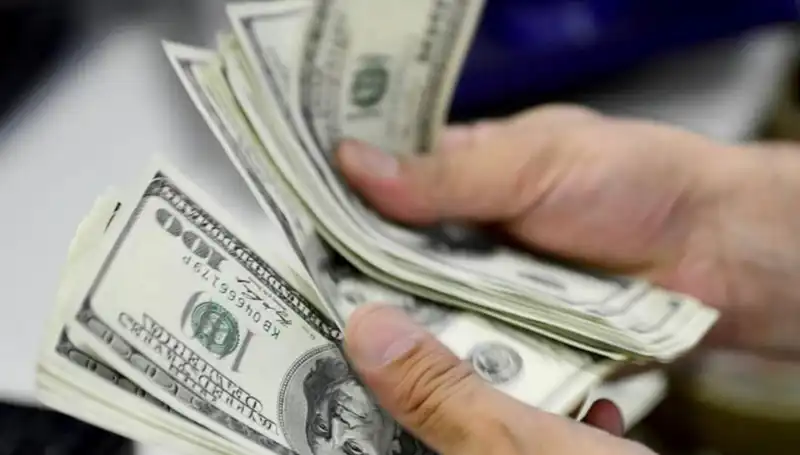 Dolar Kuru 30 Nisan 2024: Bugün Hangi Seviyede?