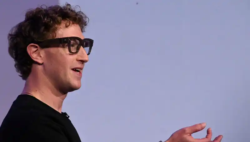 Yapay Zeka Destekli Gözlükler: Zuckerberg'ten Teknolojinin Geleceğine Dair Çarpıcı Açıklamalar