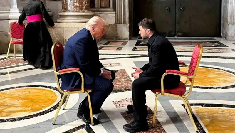 Zelenski'den Trump Açıklaması: Vatikan Görüşmesi En İyi Anlaşma mıydı?